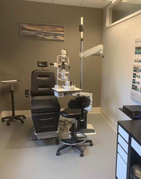 Slit lamp examination in Brantford, Ontario